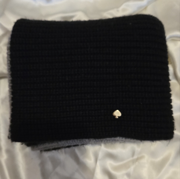 Kate Spade Eternity Knit Scarf - Picture 2 of 8